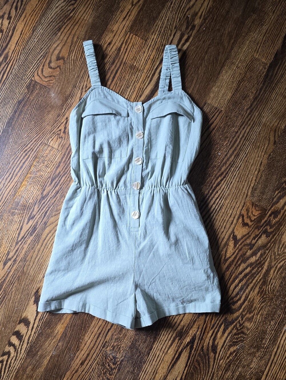 PrettyLittleThing Sage Green Cotton Romper | NWT | Pockets | Size US 4🌿